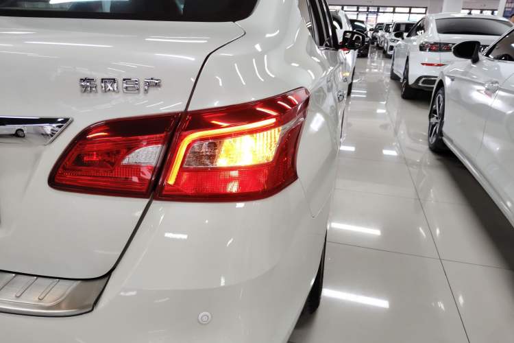 Used Nissan Sylphy 2024 Classic 1.6XL CVT Luxury Edition Exterior 1