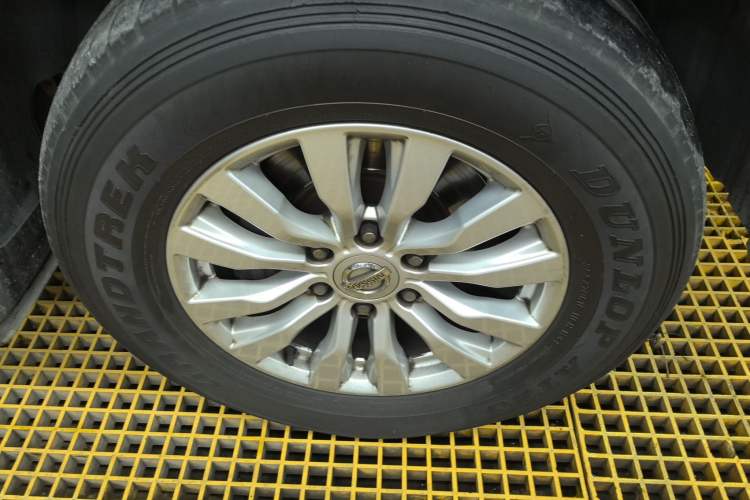 Used Nissan Patrol 2018 5.6L Standard Version