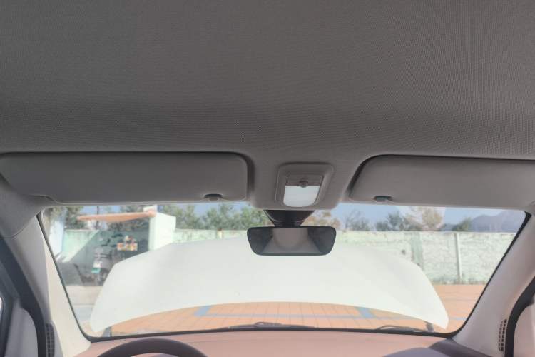 Used Wuling Hongguang MINIEV 2025 Four-Door Version Advanced Edition Headliner