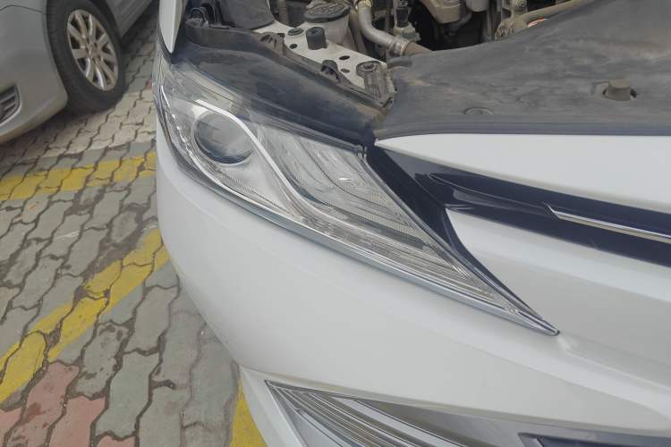 Used Toyota Camry 2019 Revised Version 2.0G Luxury Edition