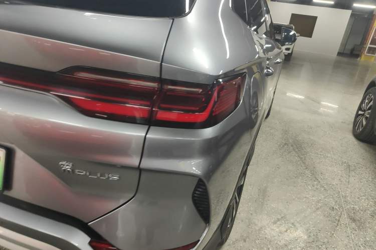 Used BYD Song PLUS New Energy 2025 DM-i 112KM Prestige Model Right Rear Taillight