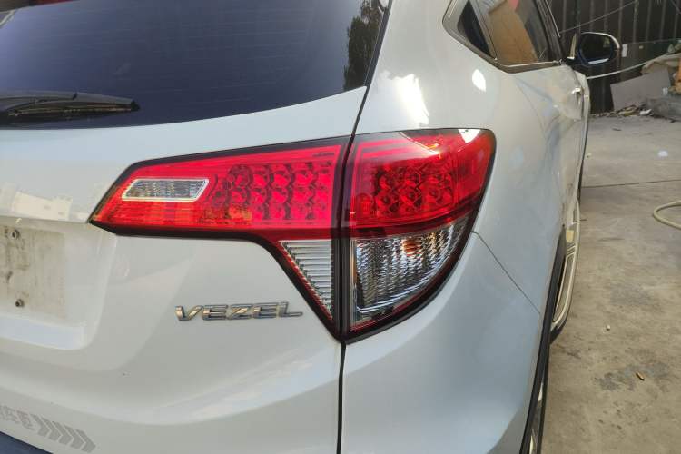 Used Honda Vezel 2019 1.5L CVT Pioneer Edition China VI

