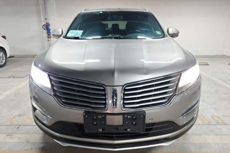 Used Lincoln MKC 2017 2.0T Two-Wheel-Drive Luxury Edition