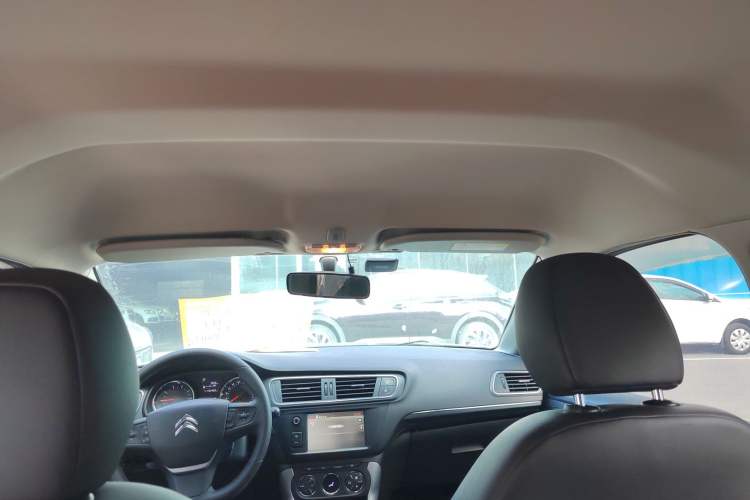 Used Citroen C3-XR 2015 1.6L Automatic Smart Version Headliner