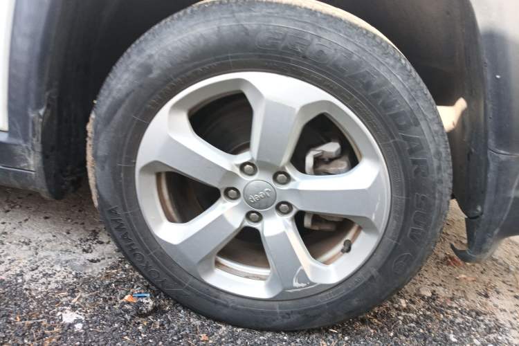 Used Jeep Compass 2017 200T Automatic Enjoyment Version