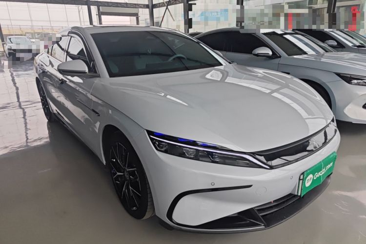 Used BYD Han 2025 DM-i 125KM Prestige Model Front Right 45 Deg