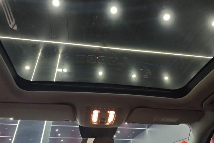 Used Mercedes-Benz GLE 2024 GLE 350 4MATIC Stylish Model Headliner