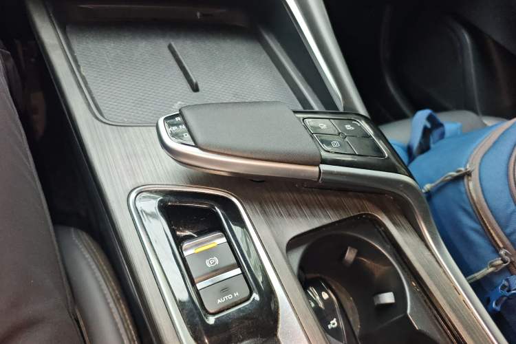 Used Changan UNI-T 2020 1.5T Prestige Version