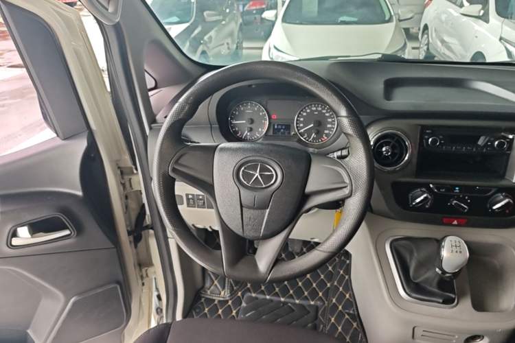 Used JAC Refine M3 2015 Maker Edition 1.6L Luxury Version