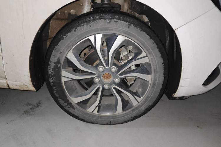 Used Chevrolet Monza 2019 RS 330T Automatic Comfort Edition China VI Standard