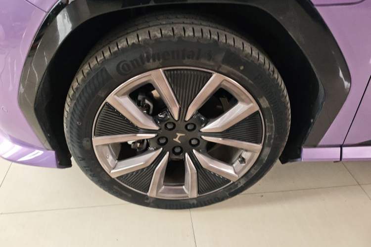 Used Honda P7 2025 Four-Wheel Drive Long-Range Max Left Front Wheel Hub