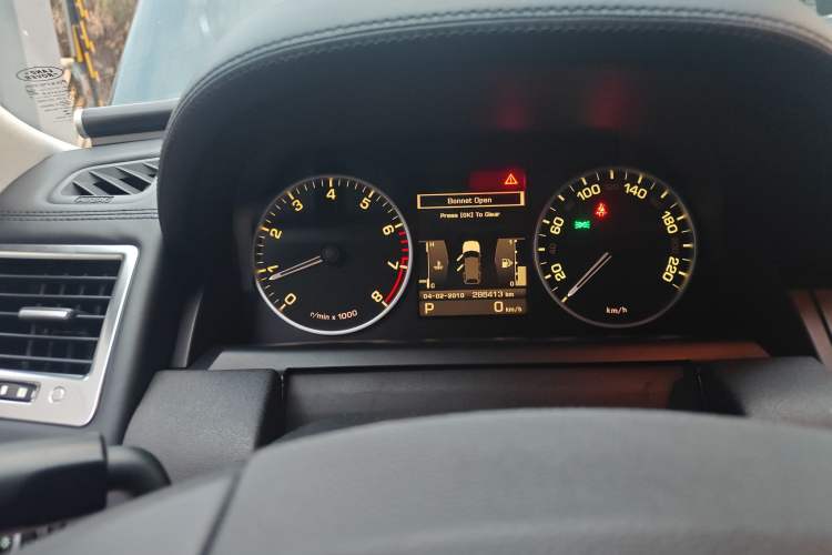 Used Land Rover Range Rover 2011 5.0 NA V8 HSE