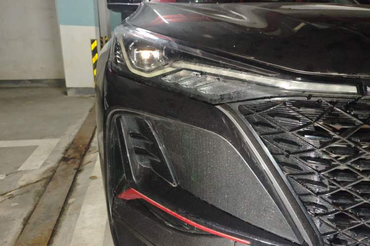 Used Changan CS75 PLUS 2022 1.5T Automatic Luxury Model
