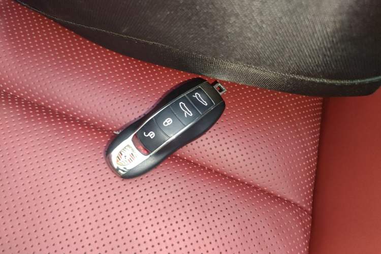 Used Porsche 718 2018 Boxster 2.0T
