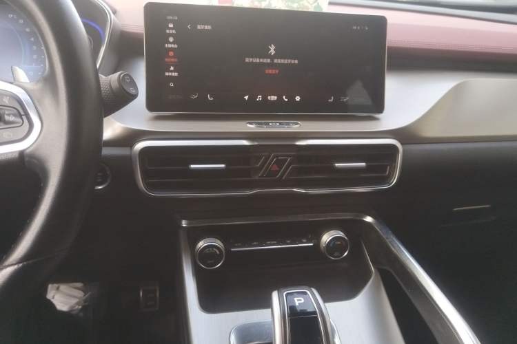 Used Geely Auto Coolray 2019 Sport Model 260T DCT Battle China V Standard Audio And AC Panel