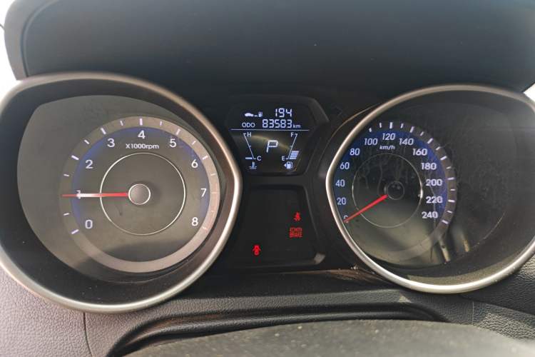 Used Hyundai Elantra (5th Generation / Langdong) 2016 1.6L Automatic Smart Version Instrument Cluster