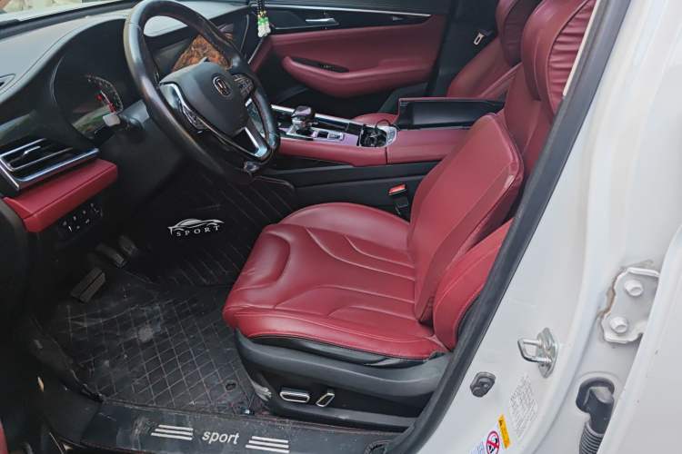 Used CHANGAN CS85 COUPE 2019 2.0T Automatic Luxury Edition China VI Standard
