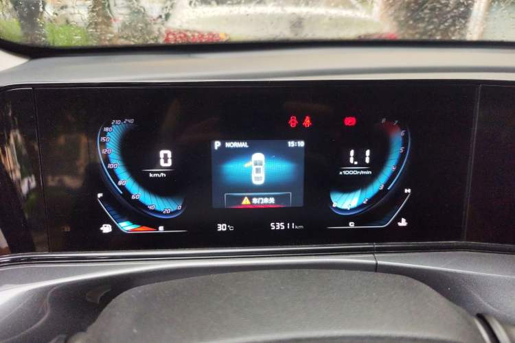 Used CHANGAN Eado 2020 PLUS Blue Whale NE 1.4T GDI DCT Prestige Model
