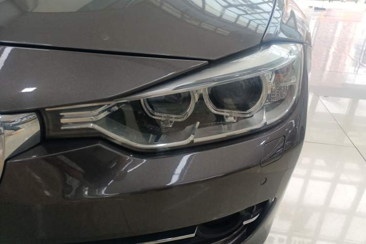 Used BMW 3 Series 2015 320Li Luxury Edition Fashion Model
