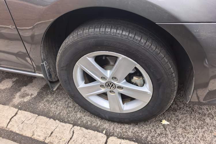 Used Volkswagen Bora 2013 1.6L Manual Fashion Edition
