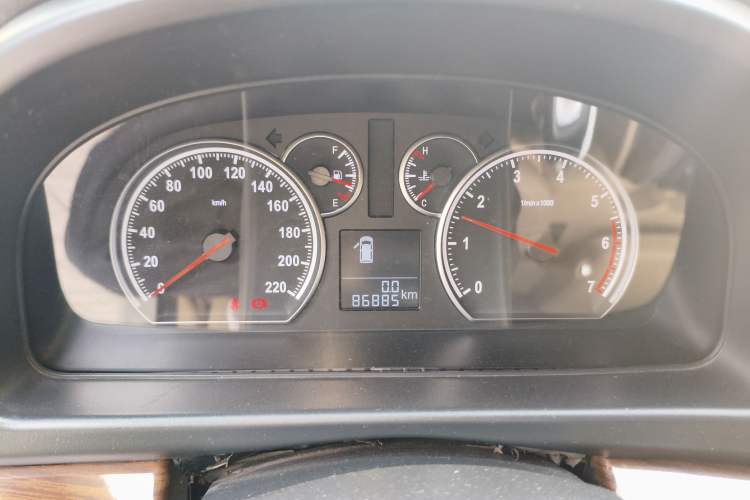 Used Jinbei Grace 2018 2.7L Manual Standard Version Long Wheelbase 9-Seater 2TR Instrument Cluster