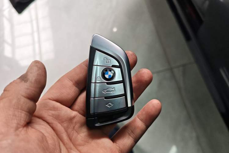 Used BMW 5 Series 2022 Restyled 530Li Leading Edition M Sport Package