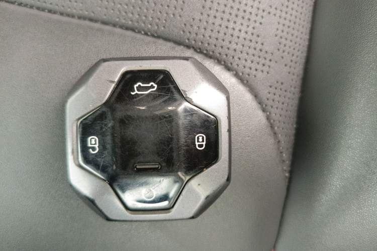 Used JETOUR Traveler 2023 1.5T Two-Wheel Drive Discovery PRO
