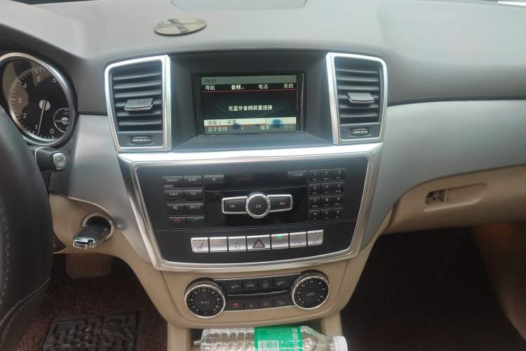 Used Mercedes-Benz M-Class 2014 ML 320 4MATIC