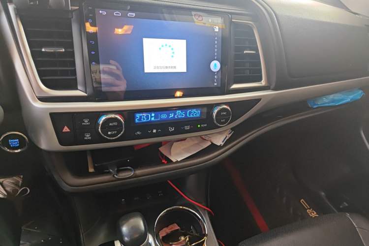 Used Toyota Highlander 2015 2.0T Four-Wheel Drive Luxury Edition 7-Seater
