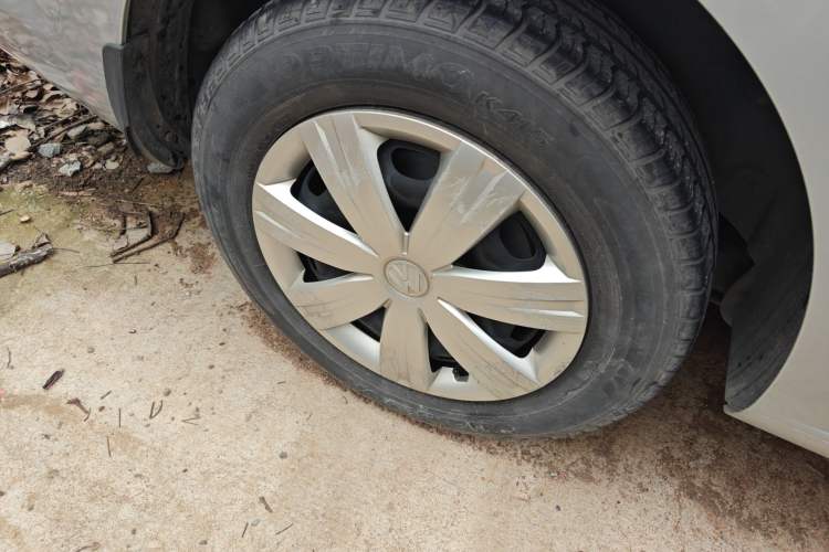 Used Volkswagen Jetta 2013 1.6L Automatic Fashion Model