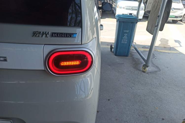 Used Wuling Hongguang MINIEV 2024 3rd Generation 215km Youth Edition