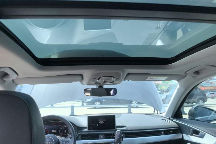 Used Audi A4L 2019 40 TFSI Fashion Version China V