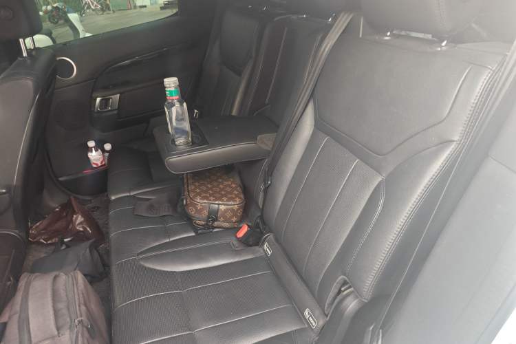 Used Land Rover Discovery 2020 3.0 SC V6 SE