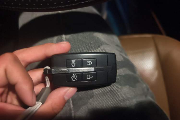 Used Lincoln MKT 2010 3.5T EcoBoost AWD Vehicle Key