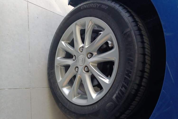 Used Buick GL6 2018 18T 6-Seater Luxury Model
