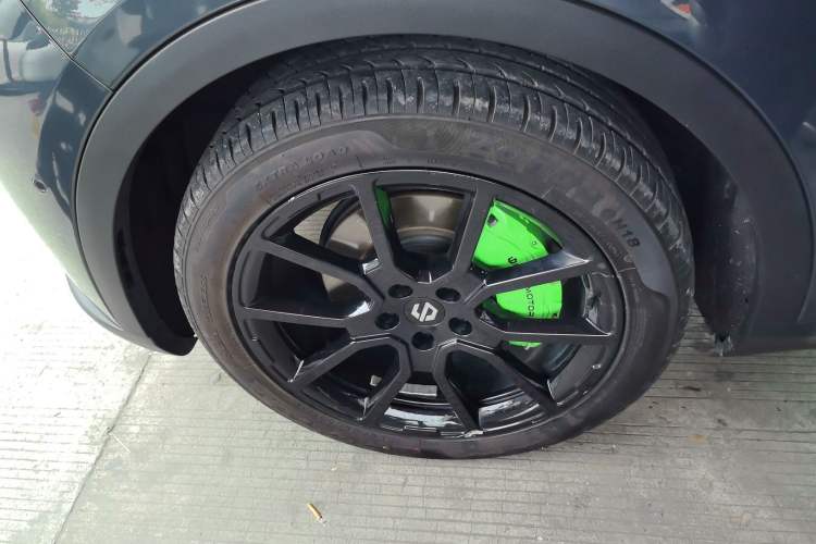 Used Leapmotor C11 2023 Pure Electric 500 Smart Edition Left Front Wheel Hub