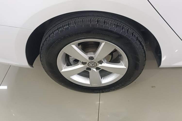 Used Volkswagen Lavida 2019 Lavida Start 1.5L Manual Fashion Edition China VI Standard