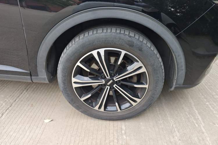 Used Wey VV6 2021 2.0T Two-Wheel Drive Smart Protection+
