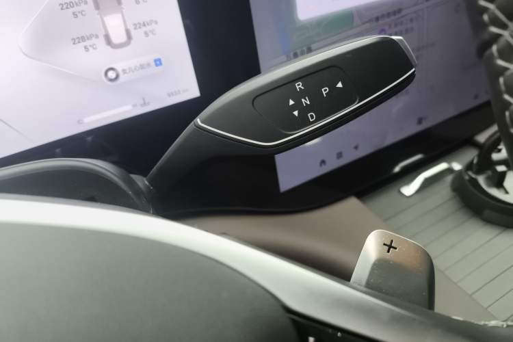 Used EXEED Lanyue 2025 400T Four-Wheel Drive Starry Edition 7-Seater