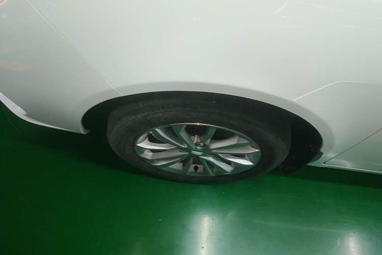 Used Geely Auto Vision 2020 Revised 1.5L Manual Asian Games Edition Exterior 4