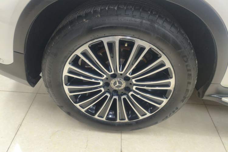 Used Mercedes-Benz GLC 2018 Facelifted GLC 260 4MATIC Dynamic Edition
