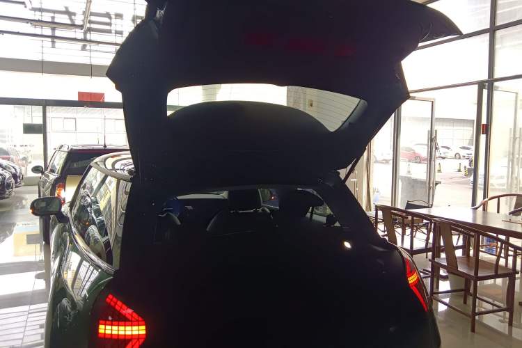 Used MINI Electric COOPER 2024 452km COOPER SE Artist
