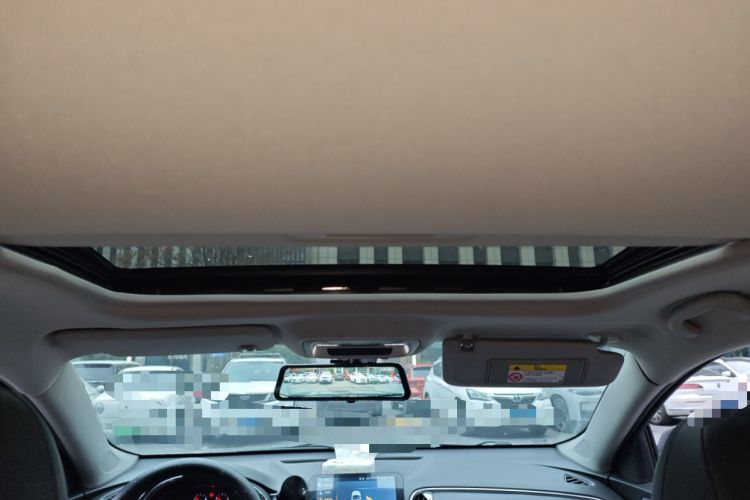 Used Chevrolet Malibu XL 2017 1.5T Automatic Ruichi Edition Headliner