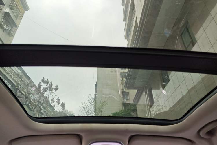 Used BYD Yuan 2016 1.5L Manual Luxury Model Headliner