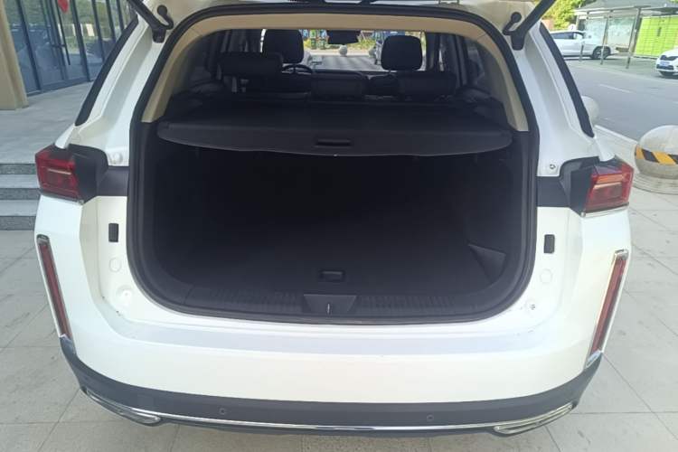 Used Bestune T99 2020 20TD Automatic Premium Edition Trunk