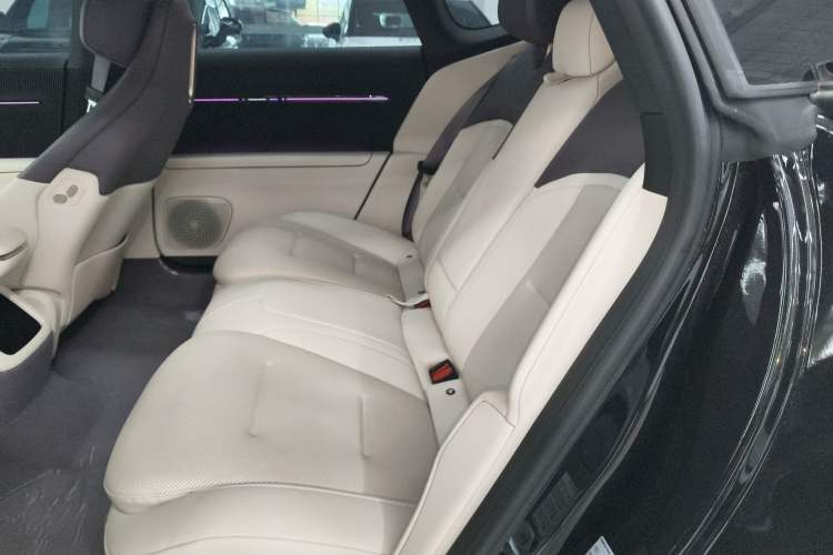 Used Avatr 12 2025 Max Extended-Range Edition
