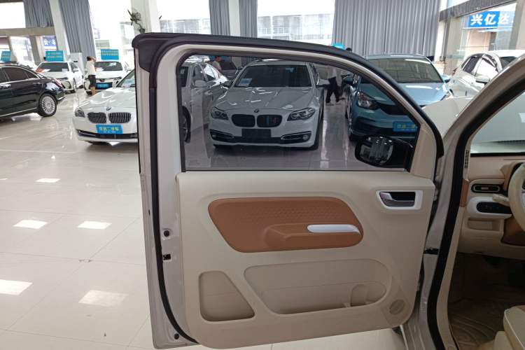 Used Wuling Hongguang MINIEV 2024 3rd Generation 215km Youth Edition