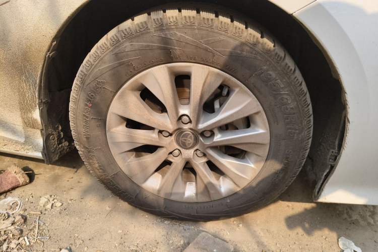 Used Toyota Corolla 2023 1.8L Smart Electric Hybrid Dual-Motor Pioneer Edition