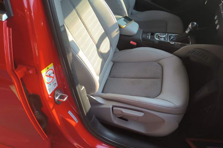 Used Audi A3 2020 Limousine 35 TFSI Fashion Edition China VI Emission Standard
