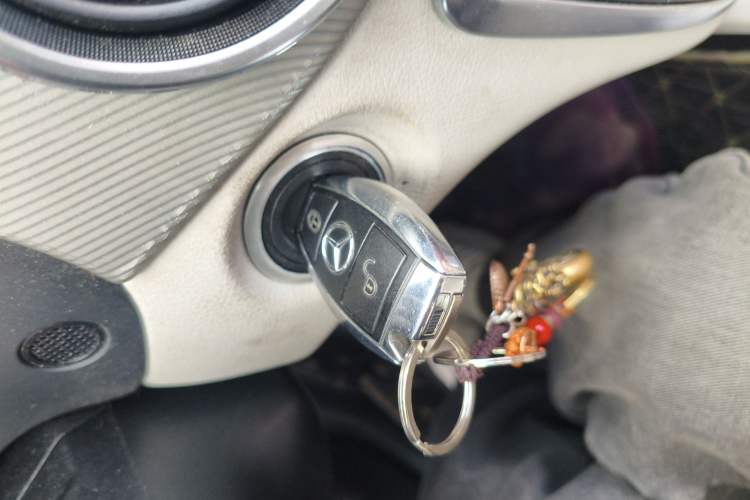 Used Mercedes-Benz GLA 2015 GLA 200 Fashion Model
